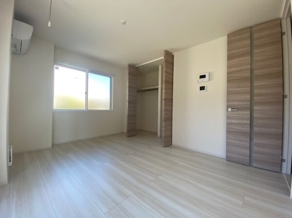 シティハイムEの物件内観写真